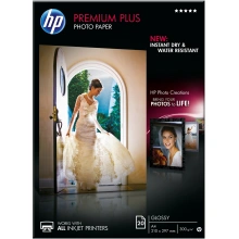 HP Premium Plus Glossy Photo Paper, A4, 300 g/m2, 20 sheets